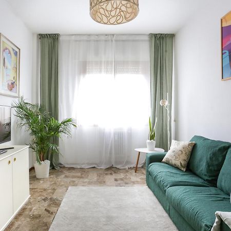Peggy'S House Apartment Местре Екстериор снимка